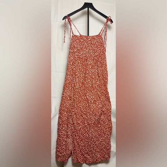 Old Navy Floral Midi Dress - Picture 1 of 2